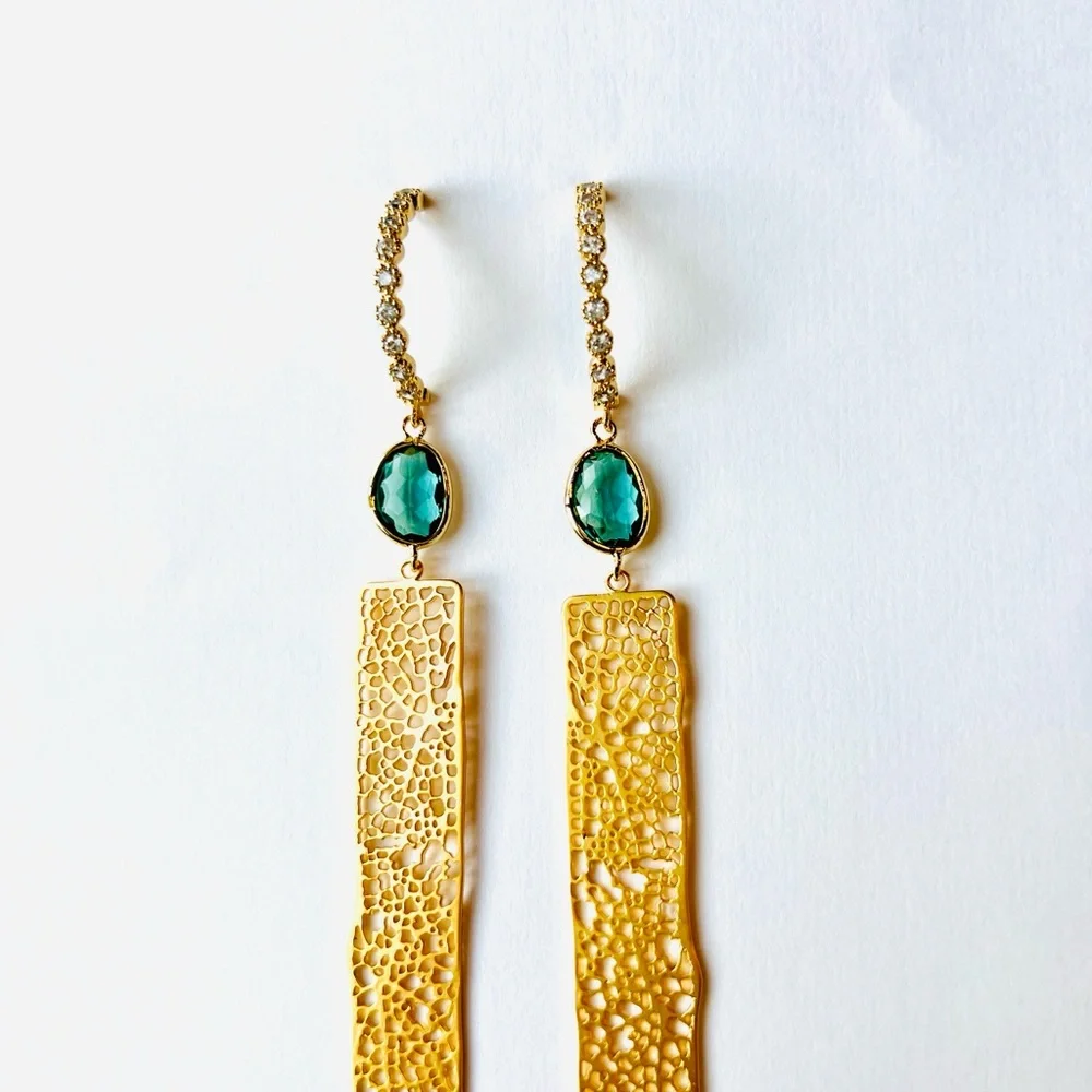Gorgeous HANDMADE Gold Green Tourmaline Art Deco Earrings - Picture 2 of 4